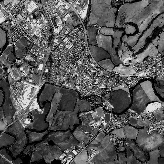 Vue aérienne d’Arpajon-sur-Cère