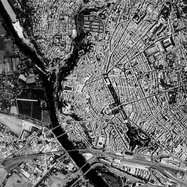 Vue aérienne de Béziers