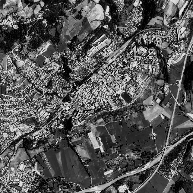 Vue aérienne d’Embrun
