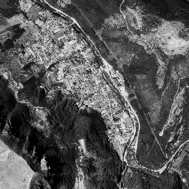 Vue aérienne de Florac Trois Rivières