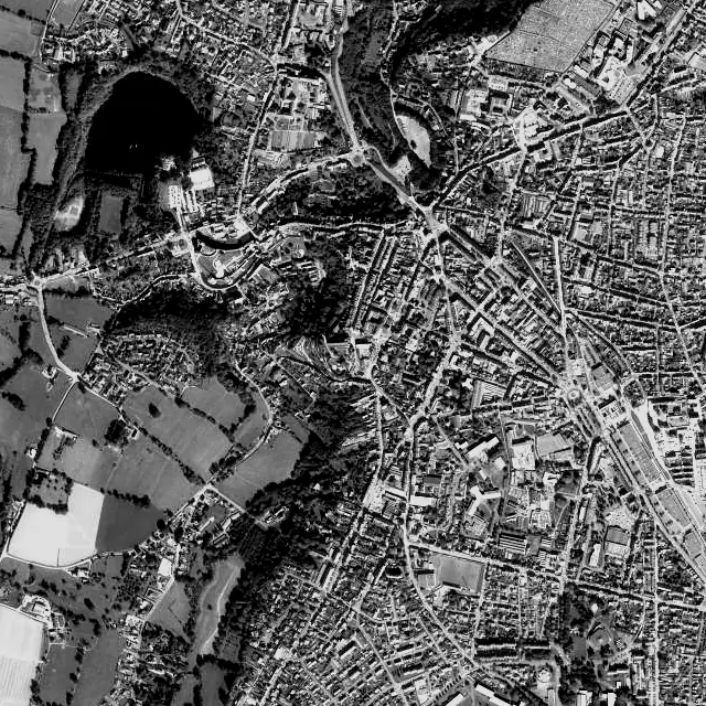 Vue aérienne de Fougères