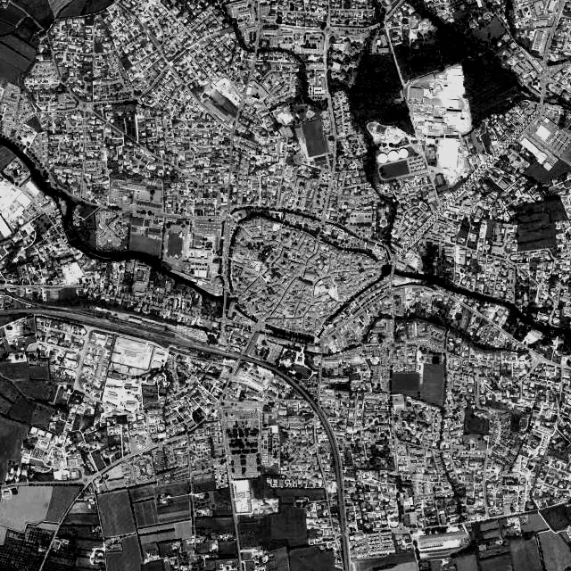 Vue aérienne de L’Isle-sur-la-Sorgue