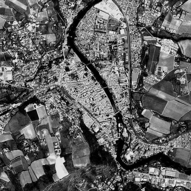 Vue aérienne de Limoux